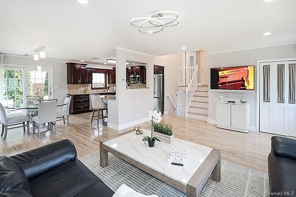 Dining room, Interior, Kitchen, Living room, Pendant Lights, Recessed Lighting, Wood Texture Flooring