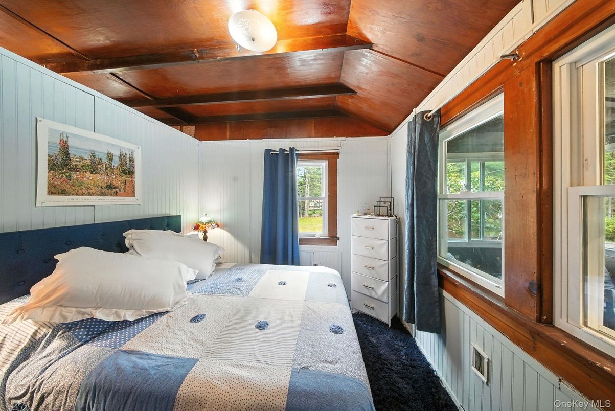 Bedroom, Interior, Wooden Beams, Wooden Ceilings