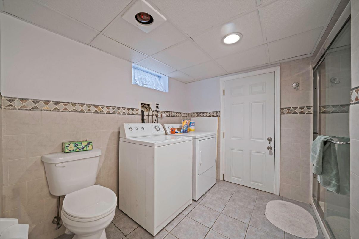 Bathroom, Glass Shower, Interior, Recessed Lighting, Washer