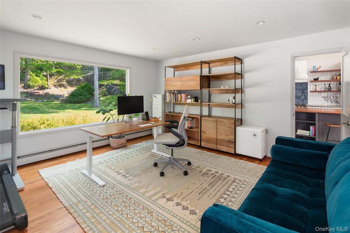 Home Office, Interior, Recessed Lighting, Wood Texture Flooring