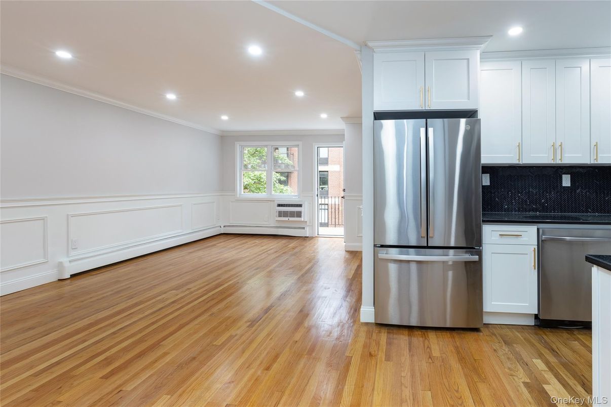 Interior, Kitchen, Recessed Lighting, Stainless Steel Appliances, Wood Texture Flooring