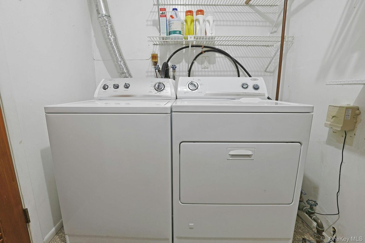 Interior, Utility Closets, Washer