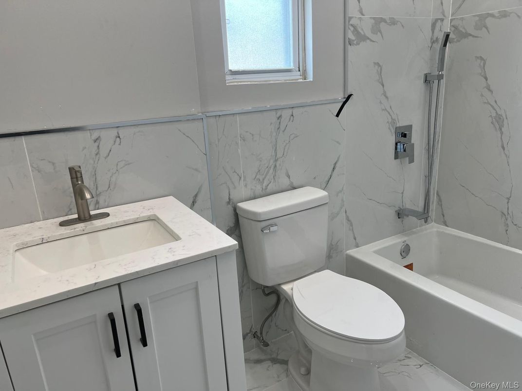 Bathroom, Interior, Marble, Marble Walls