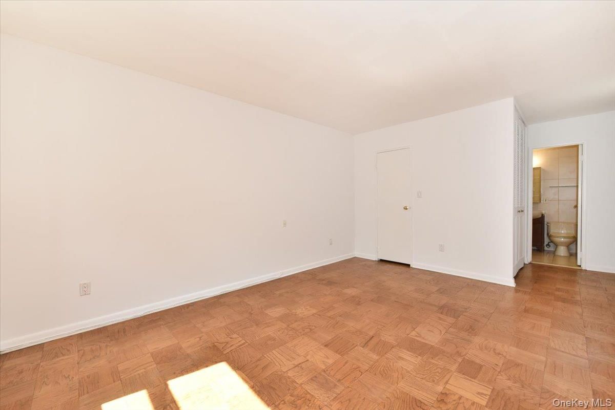 Bathroom, Empty room, Interior, Wood Texture Flooring