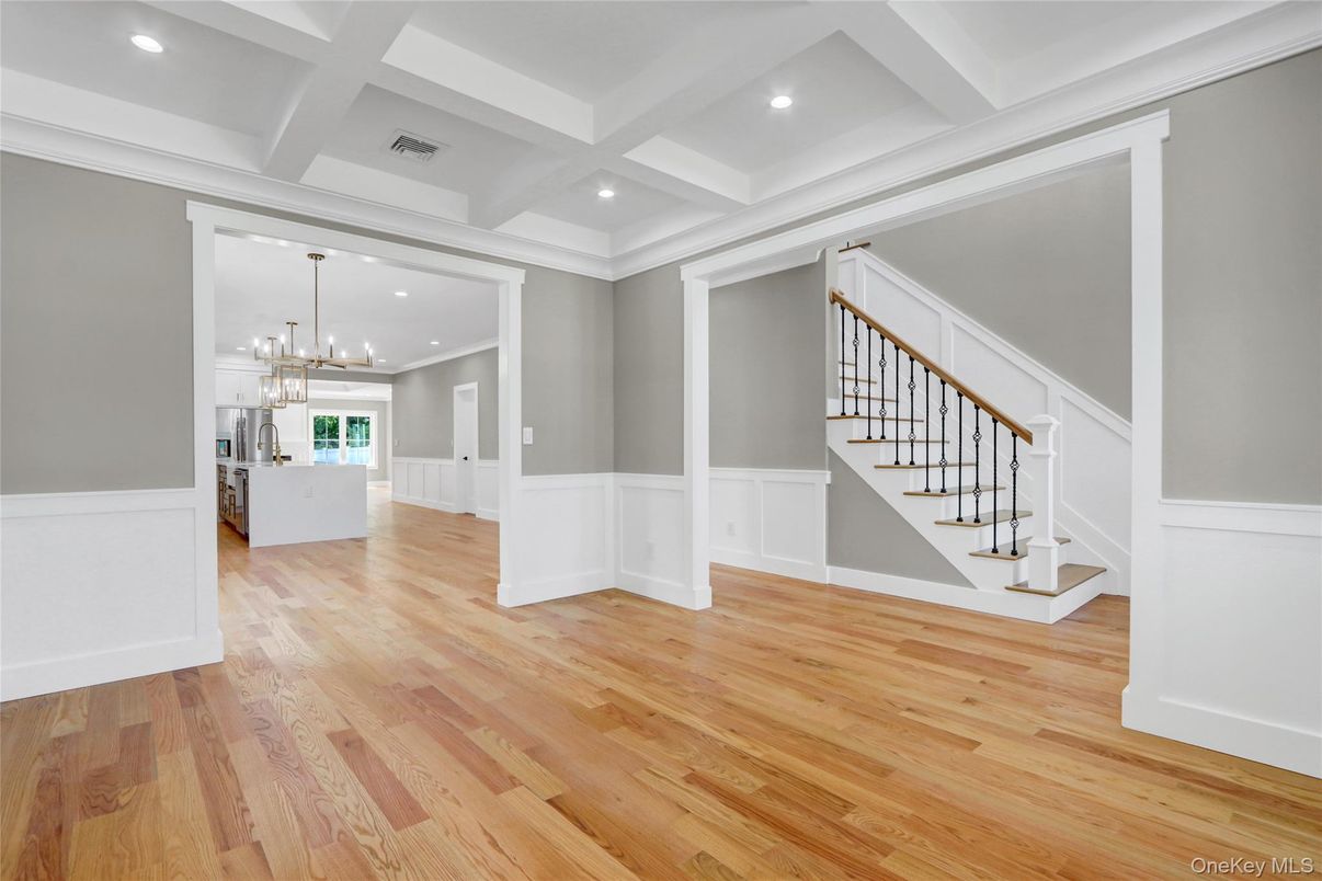 Empty room, Interior, Pendant Lights, Recessed Lighting, Wood Texture Flooring