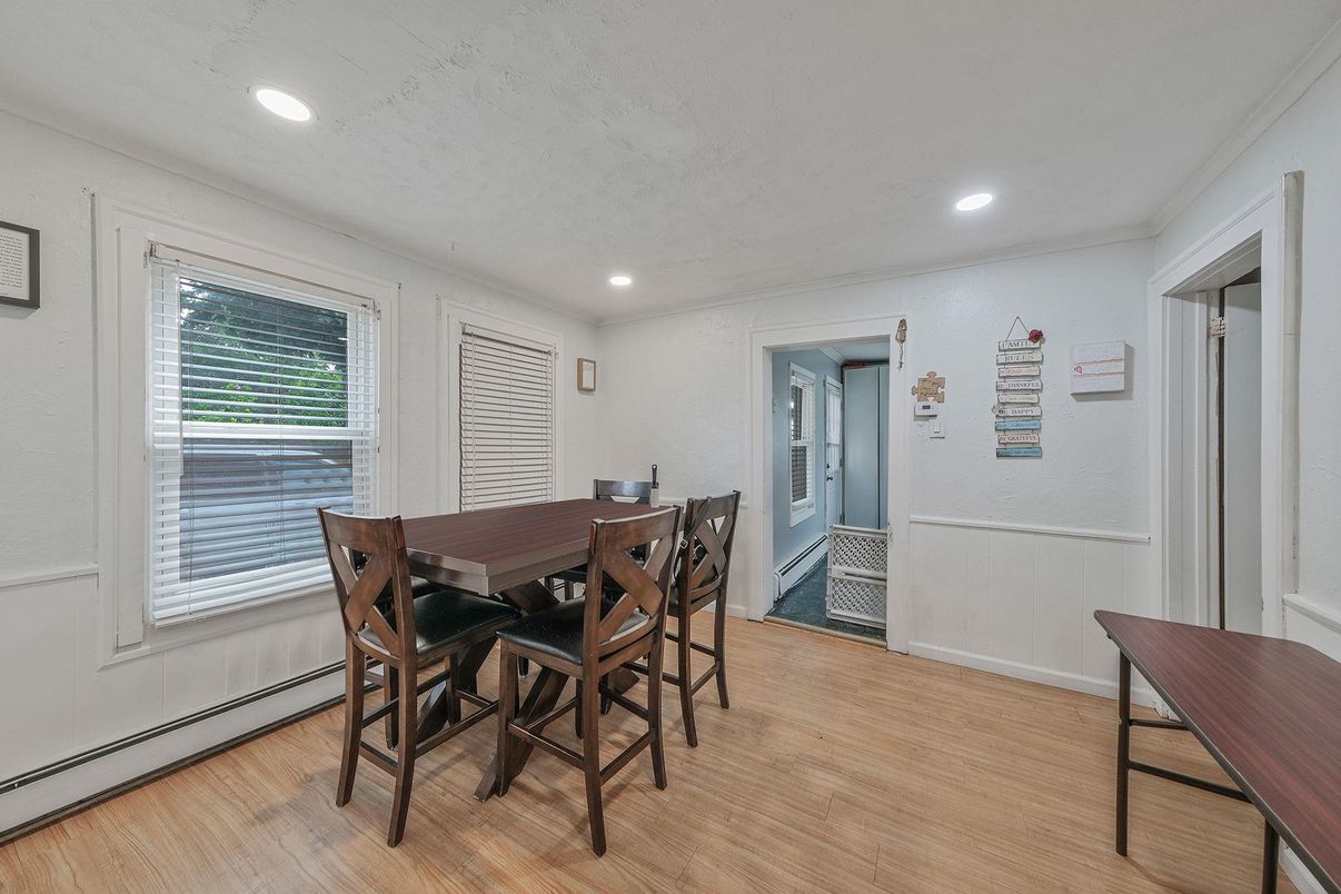 Dining room, Interior, Recessed Lighting, Wood Texture Flooring