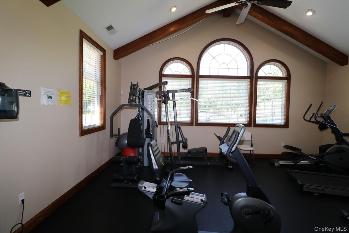 Fitness Equipment, Interior, Recessed Lighting, Wooden Beams