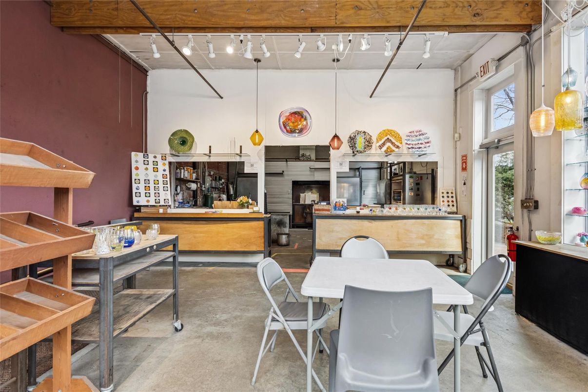 Dining room, Interior, Pendant Lights
