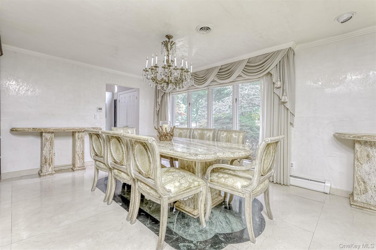 Chandelier, Dining room, Interior