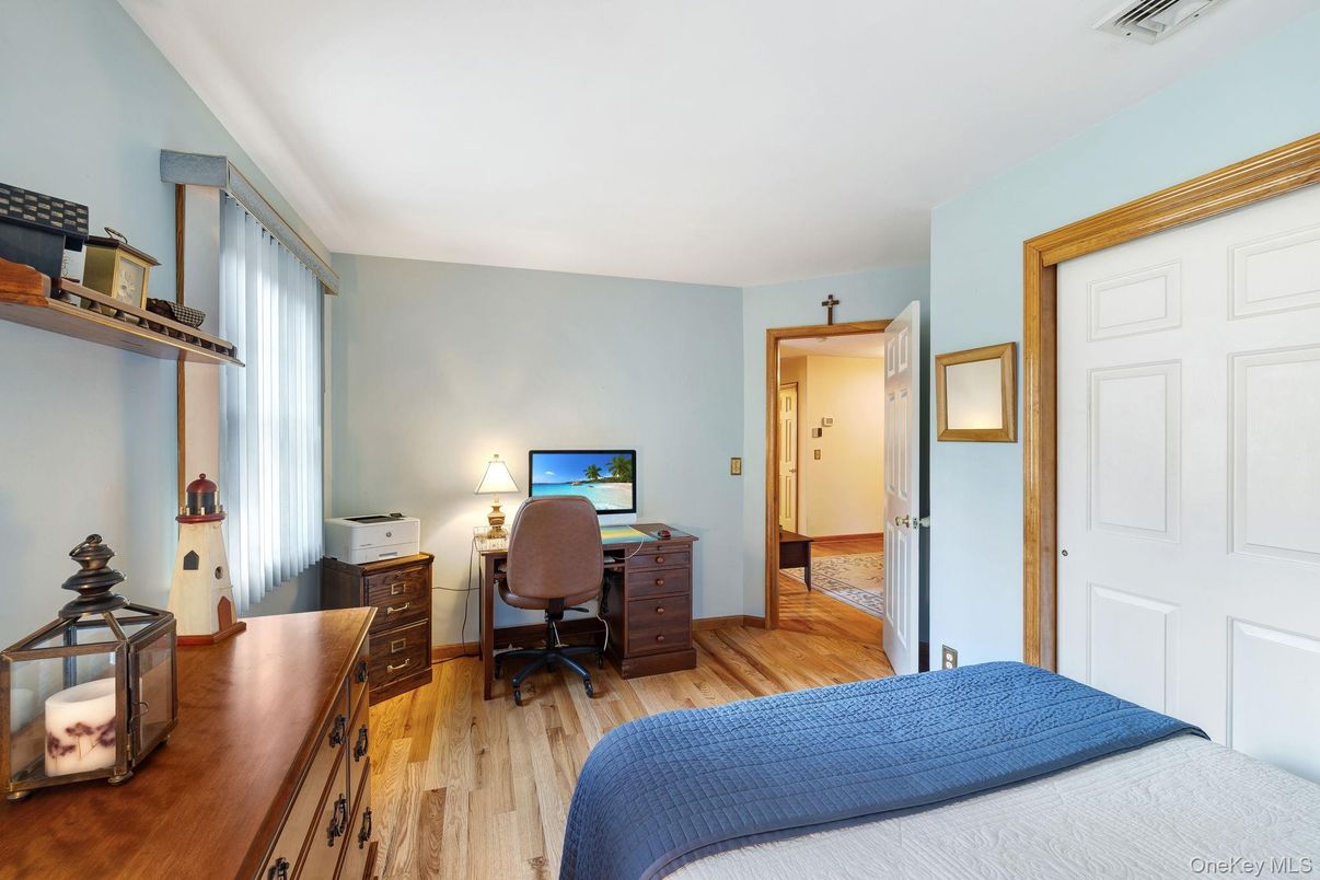 Bedroom, Home Office, Interior, Wood Texture Flooring