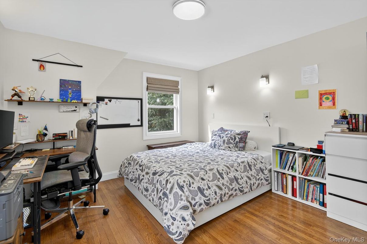 Bedroom, Home Office, Interior, Wood Texture Flooring