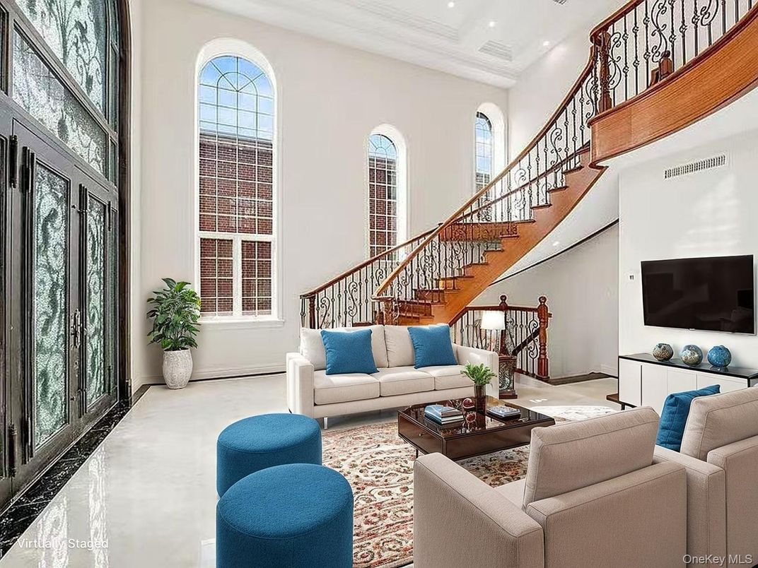 Interior, Living room, Recessed Lighting