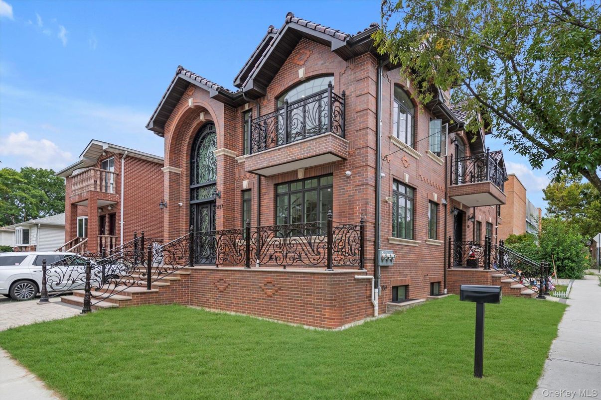 Exterior, Facade, Brick Facade, Tudor Revival