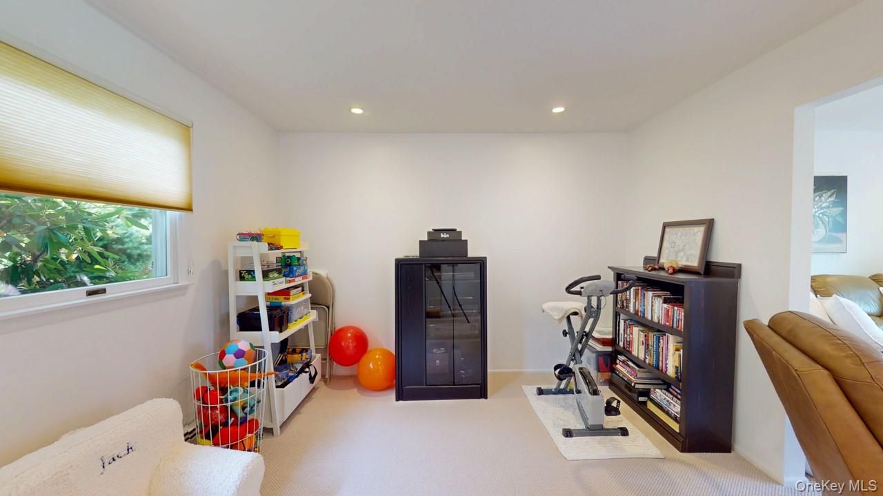 Fitness Equipment, Interior, Recessed Lighting