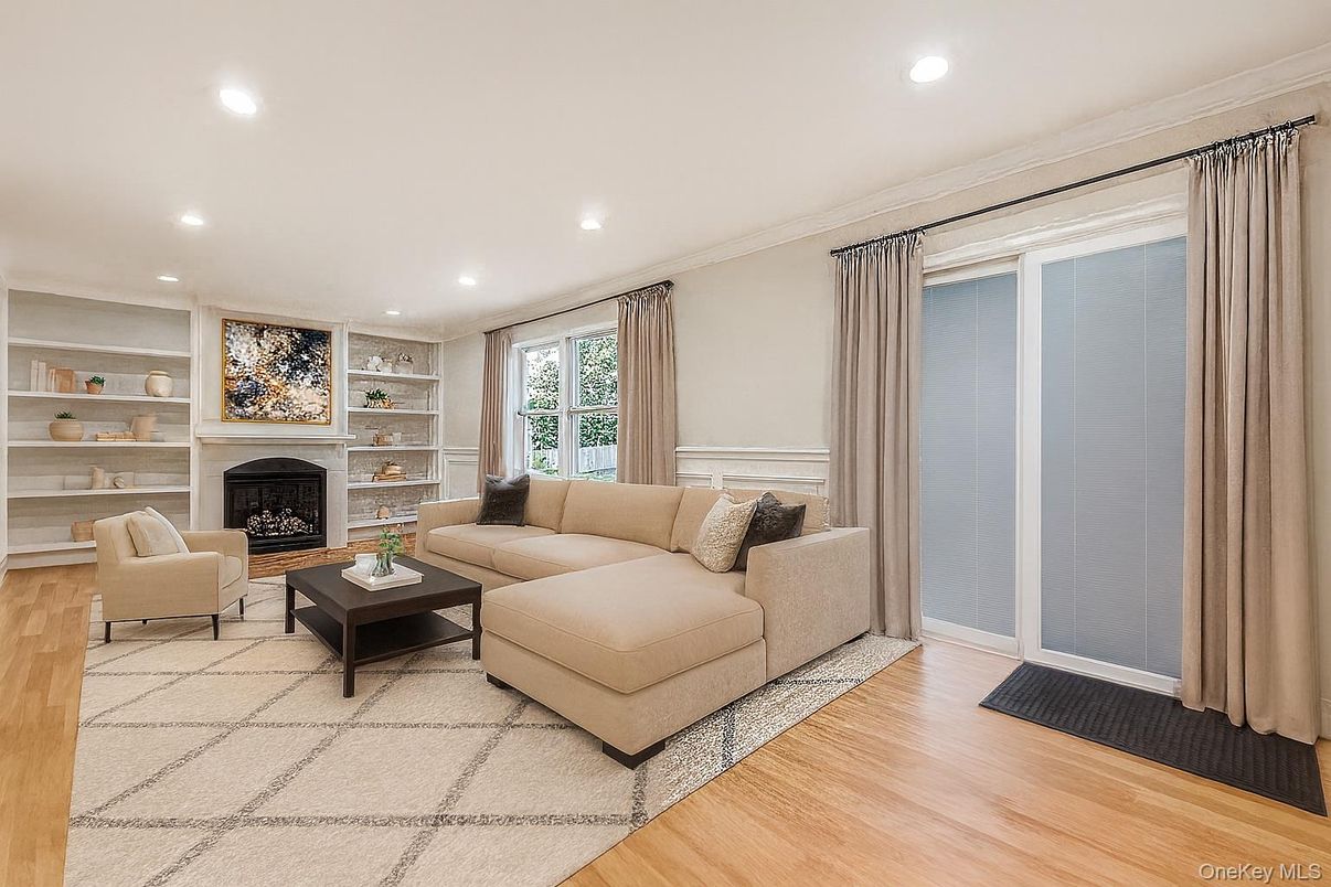 Fireplace, Interior, Living room, Recessed Lighting, Wood Texture Flooring