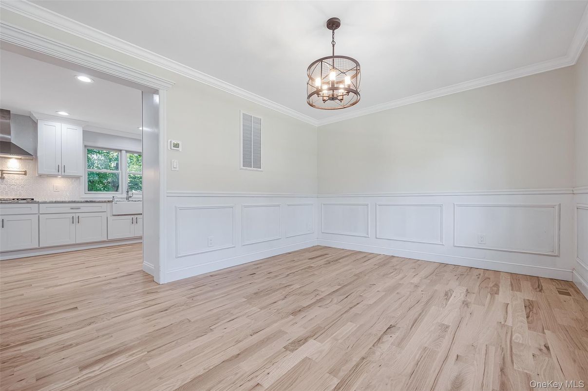 Chandelier, Empty room, Interior, Recessed Lighting, Wood Texture Flooring