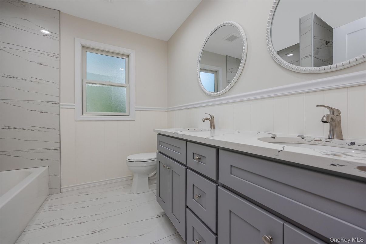 Bathroom, Dual Sink Vanities, Interior, Marble, Recessed Lighting