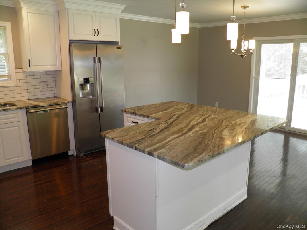 Interior, Kitchen, Pendant Lights, Stainless Steel Appliances, Wood Texture Flooring