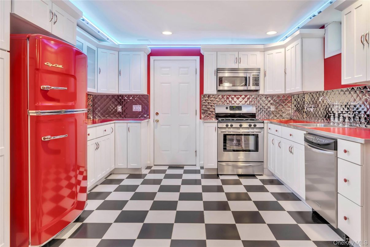 Interior, Kitchen, Recessed Lighting, Stainless Steel Appliances