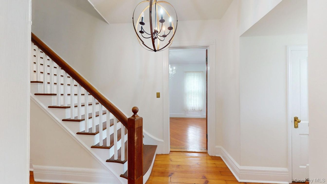 Chandelier, Interior, Wood Texture Flooring