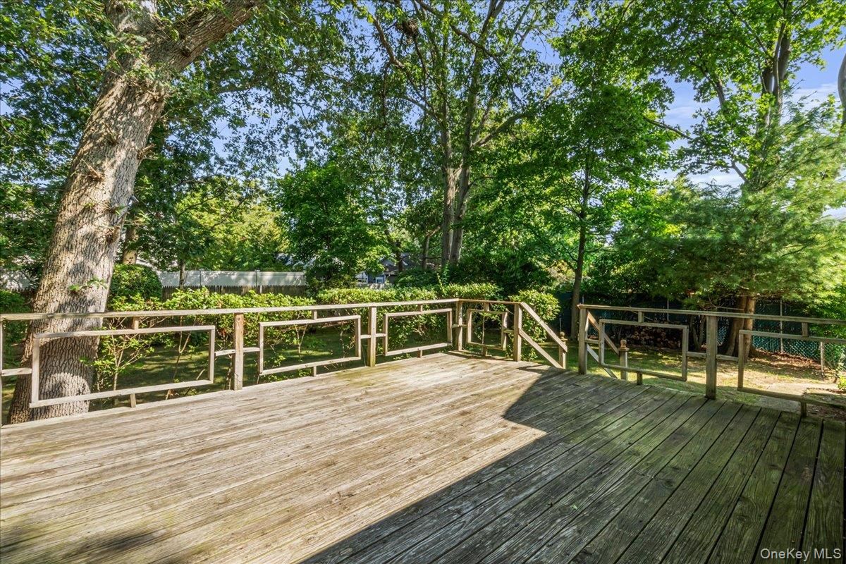 Exterior, Wood Texture Flooring