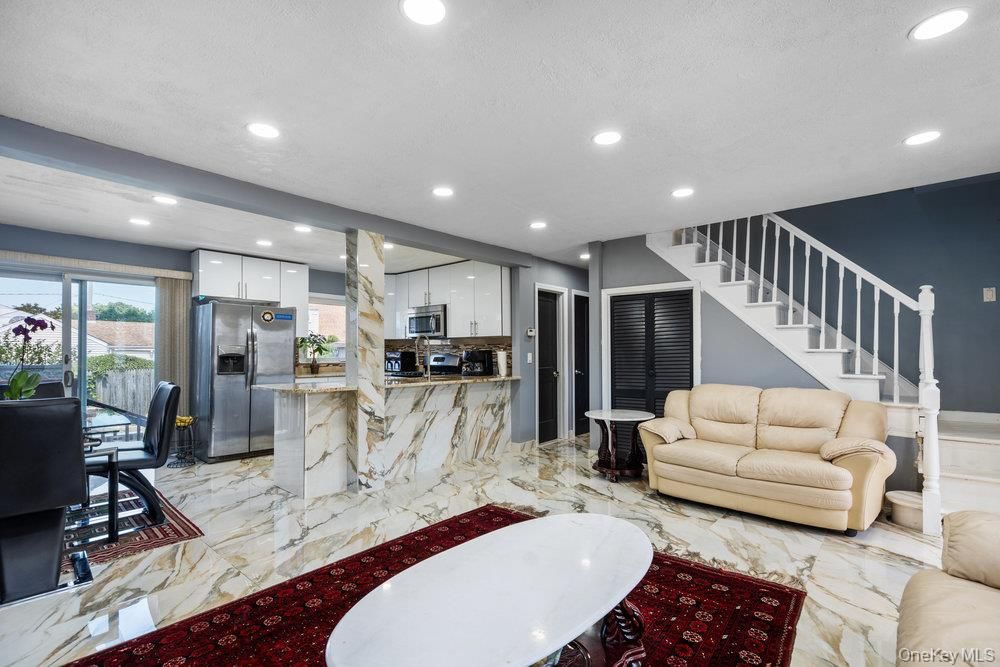 Dining room, Interior, Kitchen, Marble, Recessed Lighting, Stainless Steel Appliances