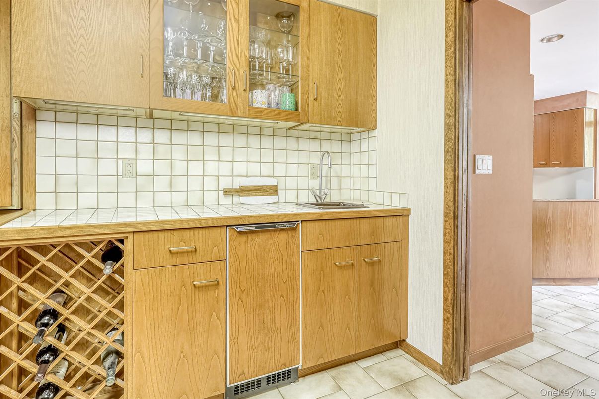 Interior, Kitchen, Tile Countertops