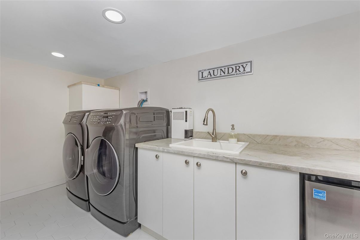 Interior, Recessed Lighting, Washer