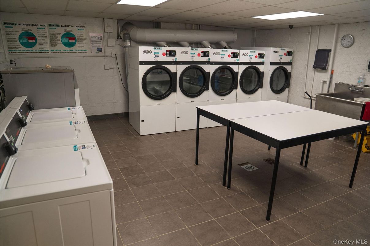 Interior, Washer