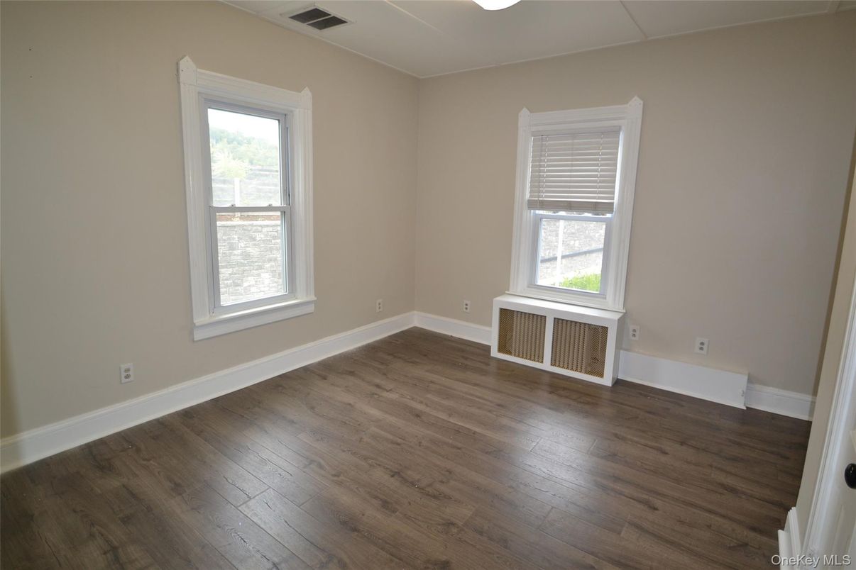 DE Listing image placeholder