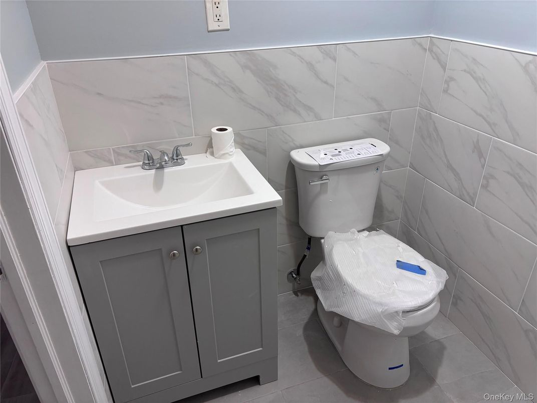 Bathroom, Interior, Marble Walls
