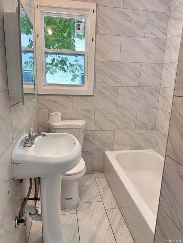 Bathroom, Interior, Marble, Marble Walls