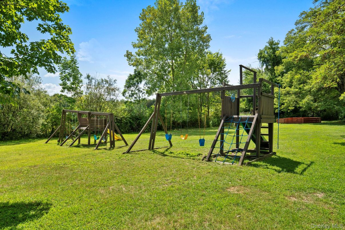 Backyard, Exterior, Playground