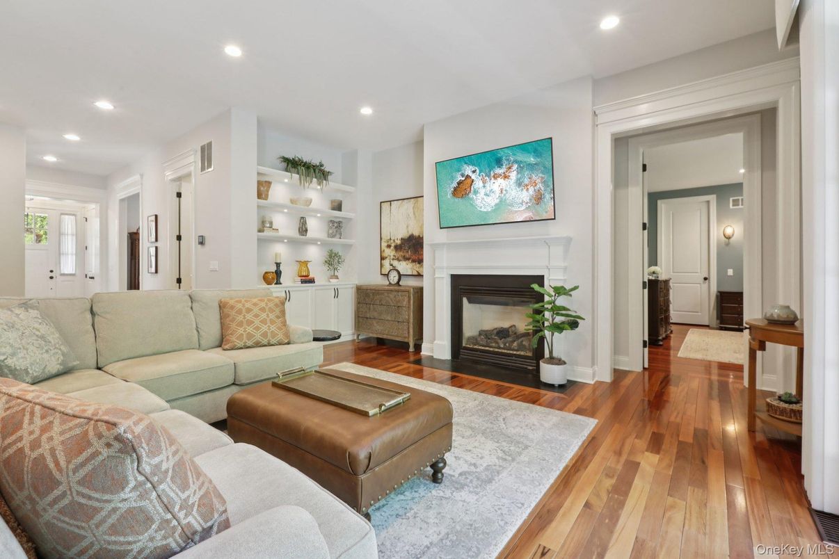 Fireplace, Interior, Living room, Recessed Lighting, Wood Texture Flooring