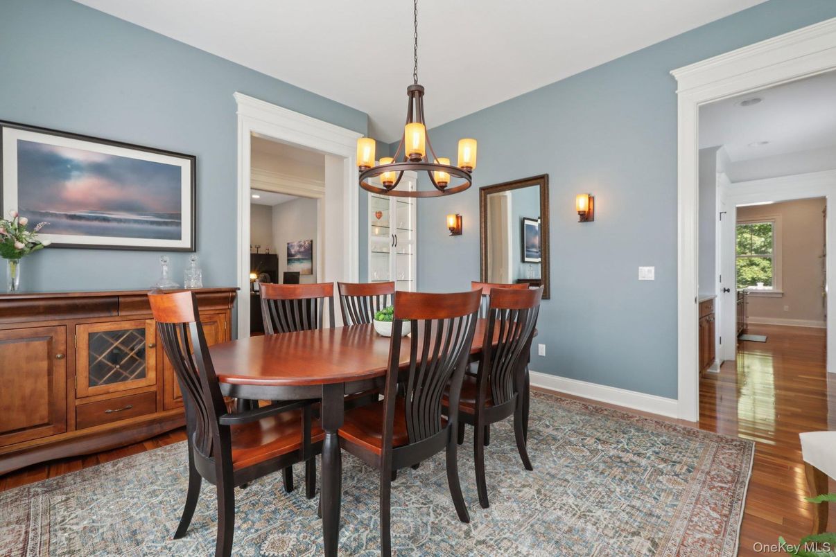 Chandelier, Dining room, Interior, Recessed Lighting, Wood Texture Flooring