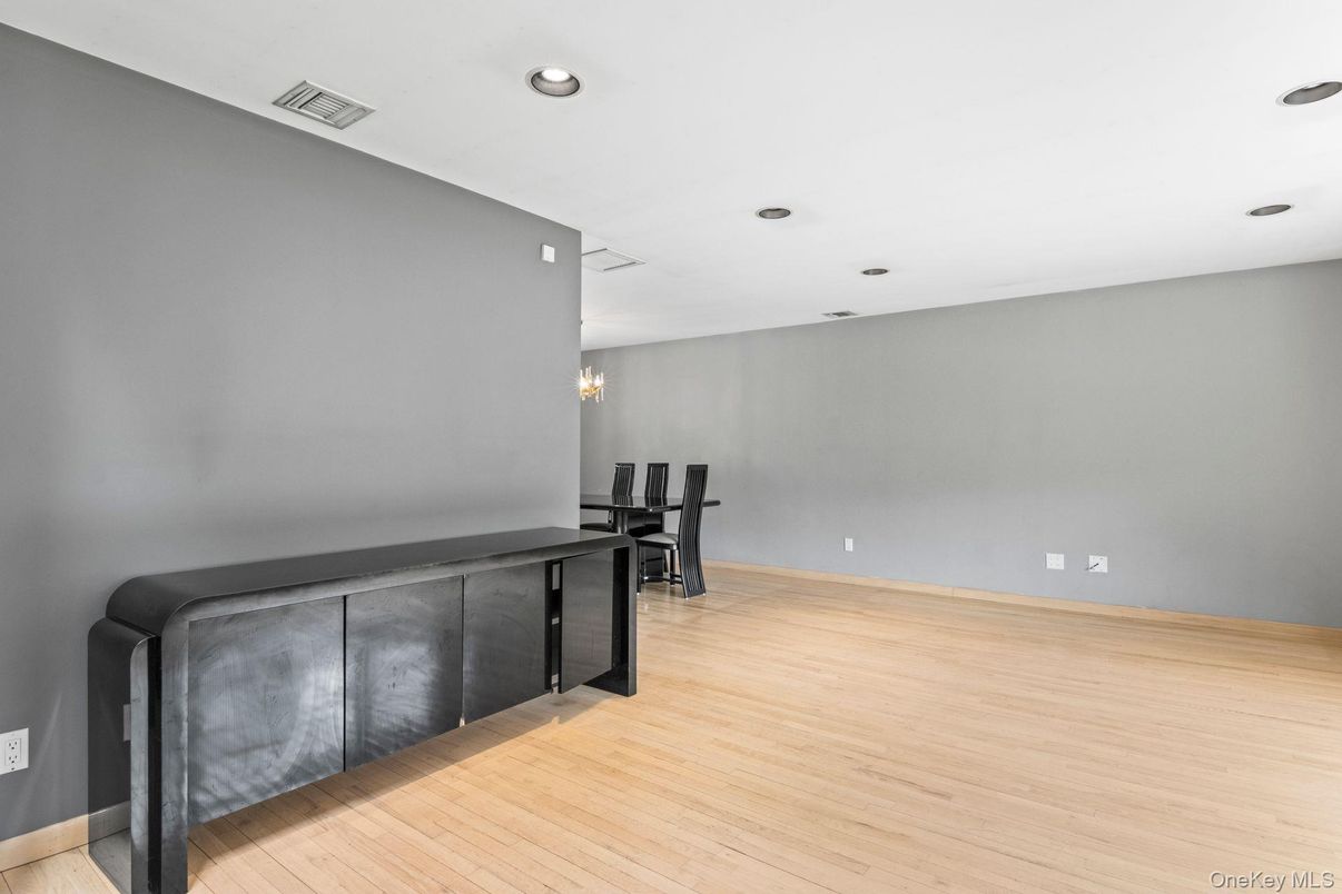 Chandelier, Interior, Recessed Lighting, Wood Texture Flooring