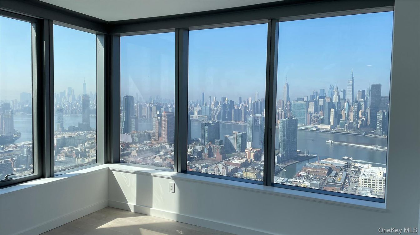 Water, Interior, Other, Skyline