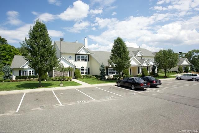 Exterior, Facade, Tudor Revival