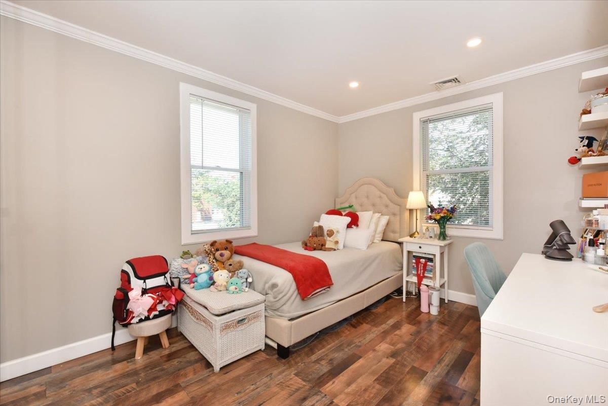 Bedroom, Home Office, Interior, Recessed Lighting, Wood Texture Flooring