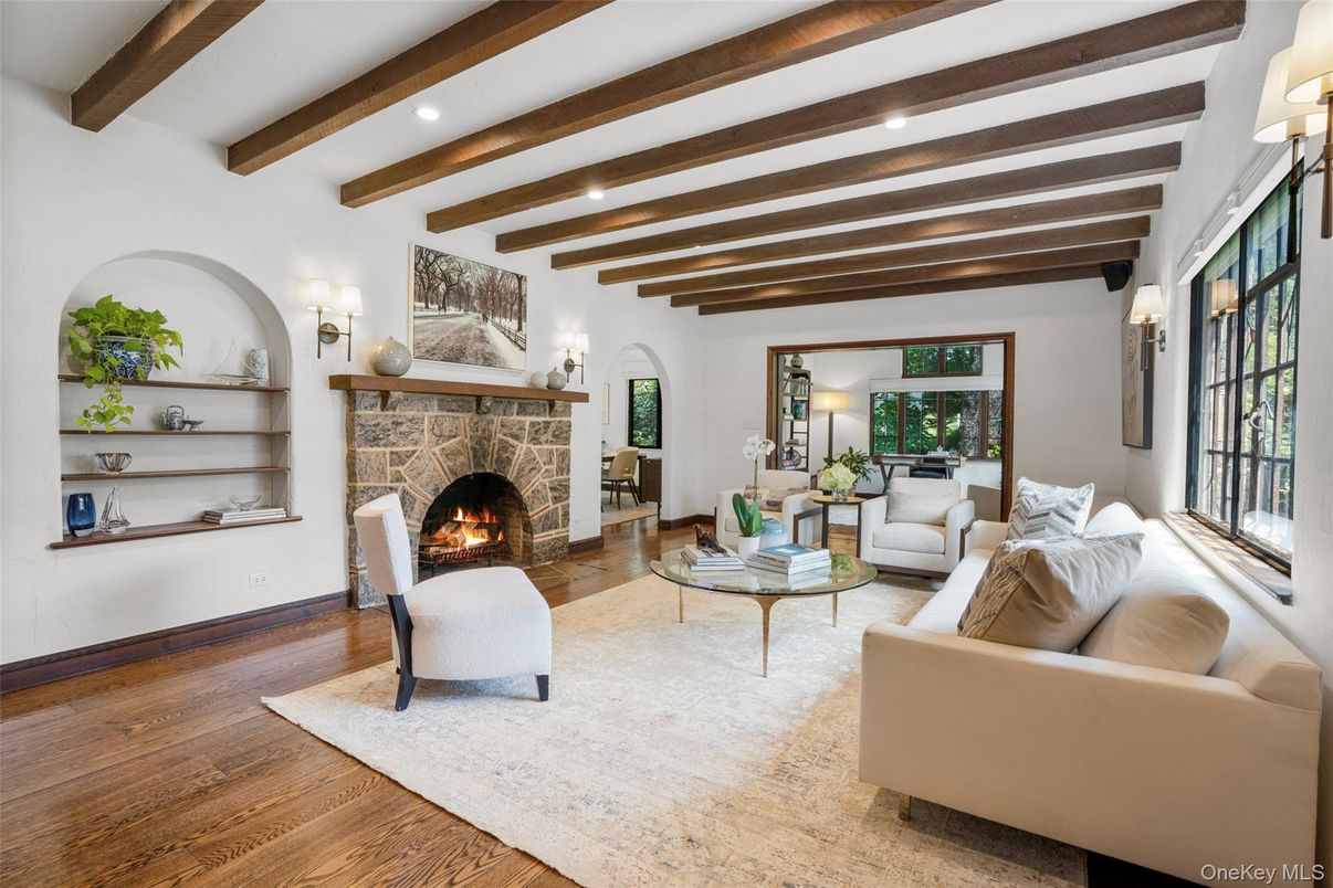 Fireplace, Interior, Living room, Recessed Lighting, Wooden Beams, Wood Texture Flooring