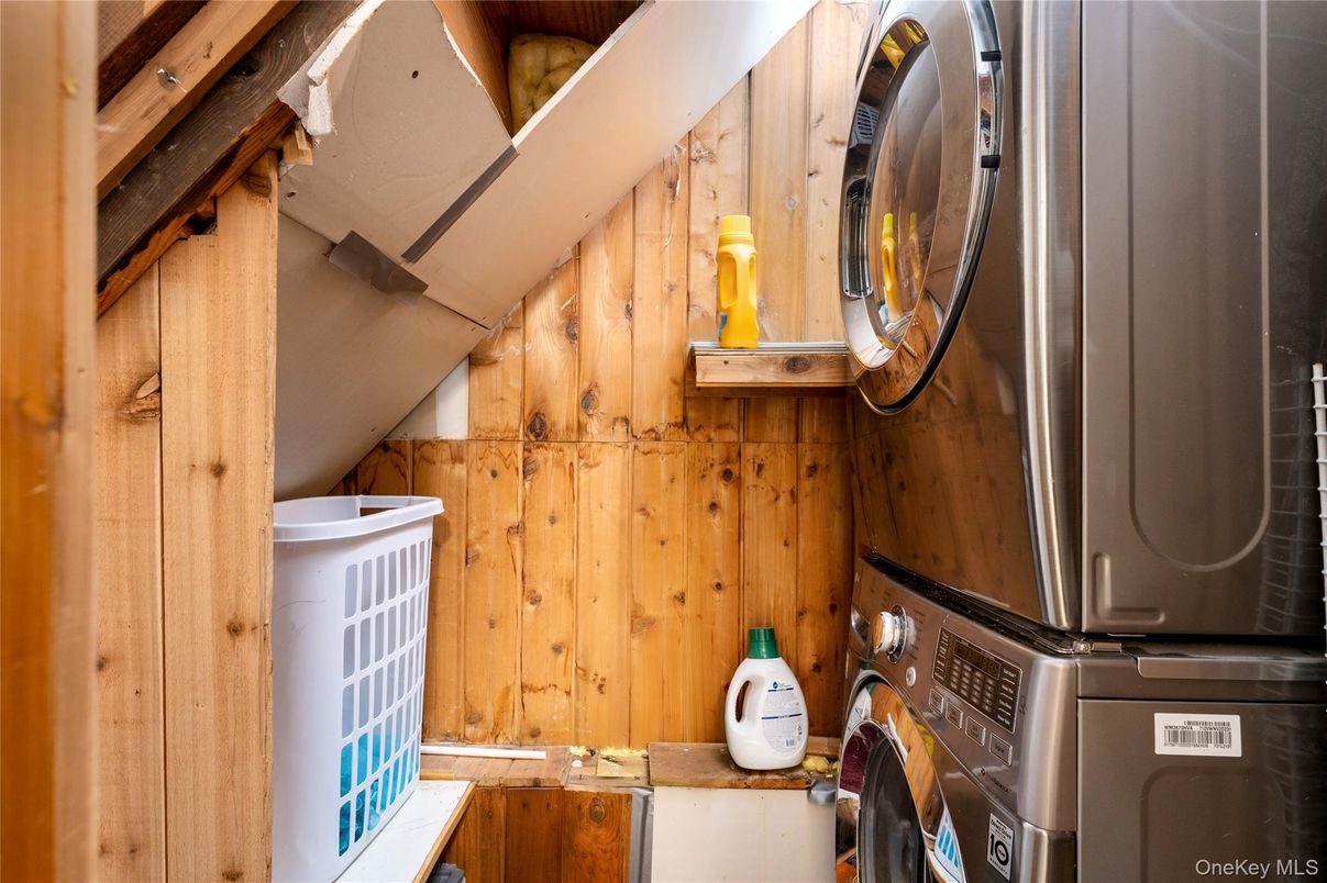 Interior, Washer, Wooden Walls