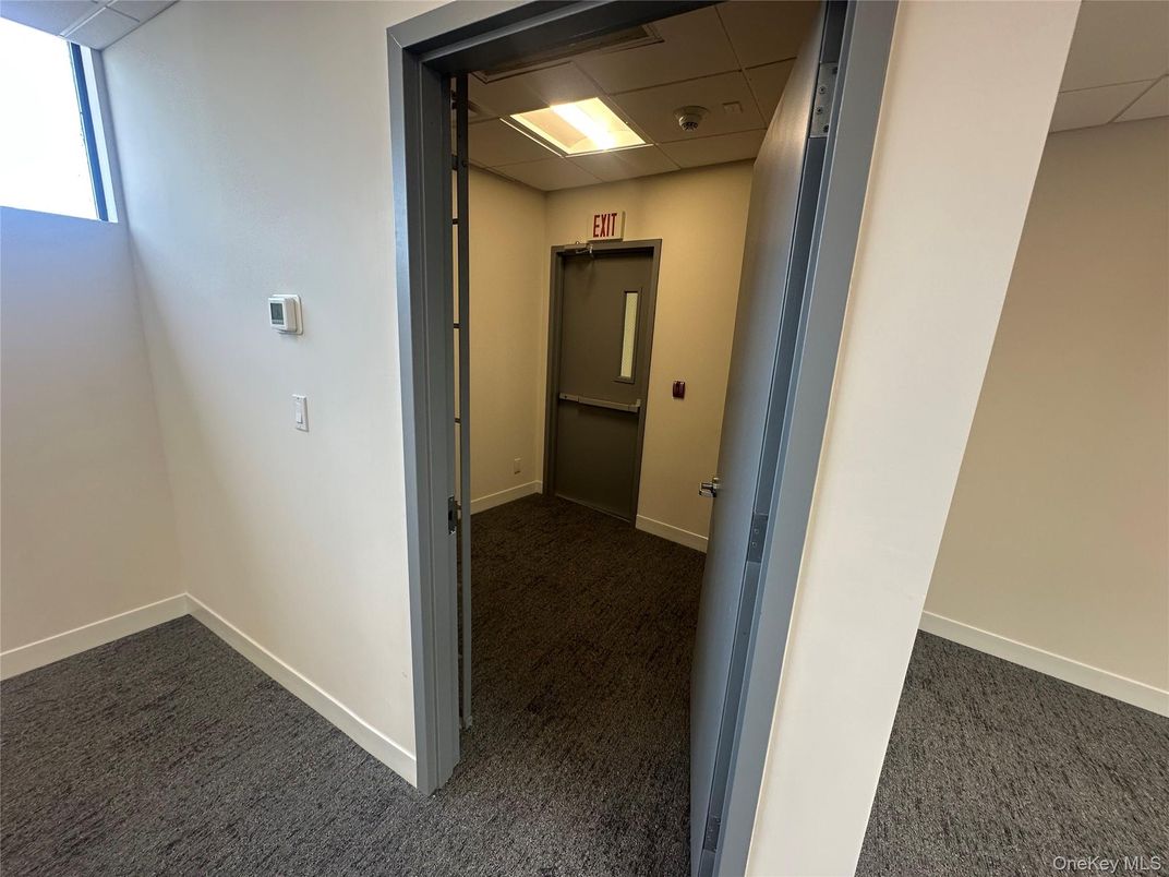 Elevator, Interior, Recessed Lighting