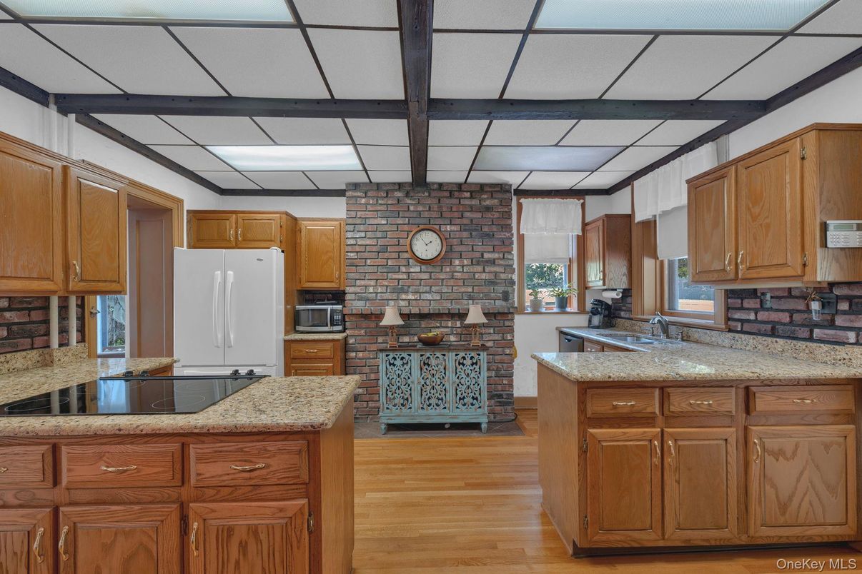 Fireplace, Interior, Kitchen, Stone Walls, Wooden Beams, Wood Texture Flooring