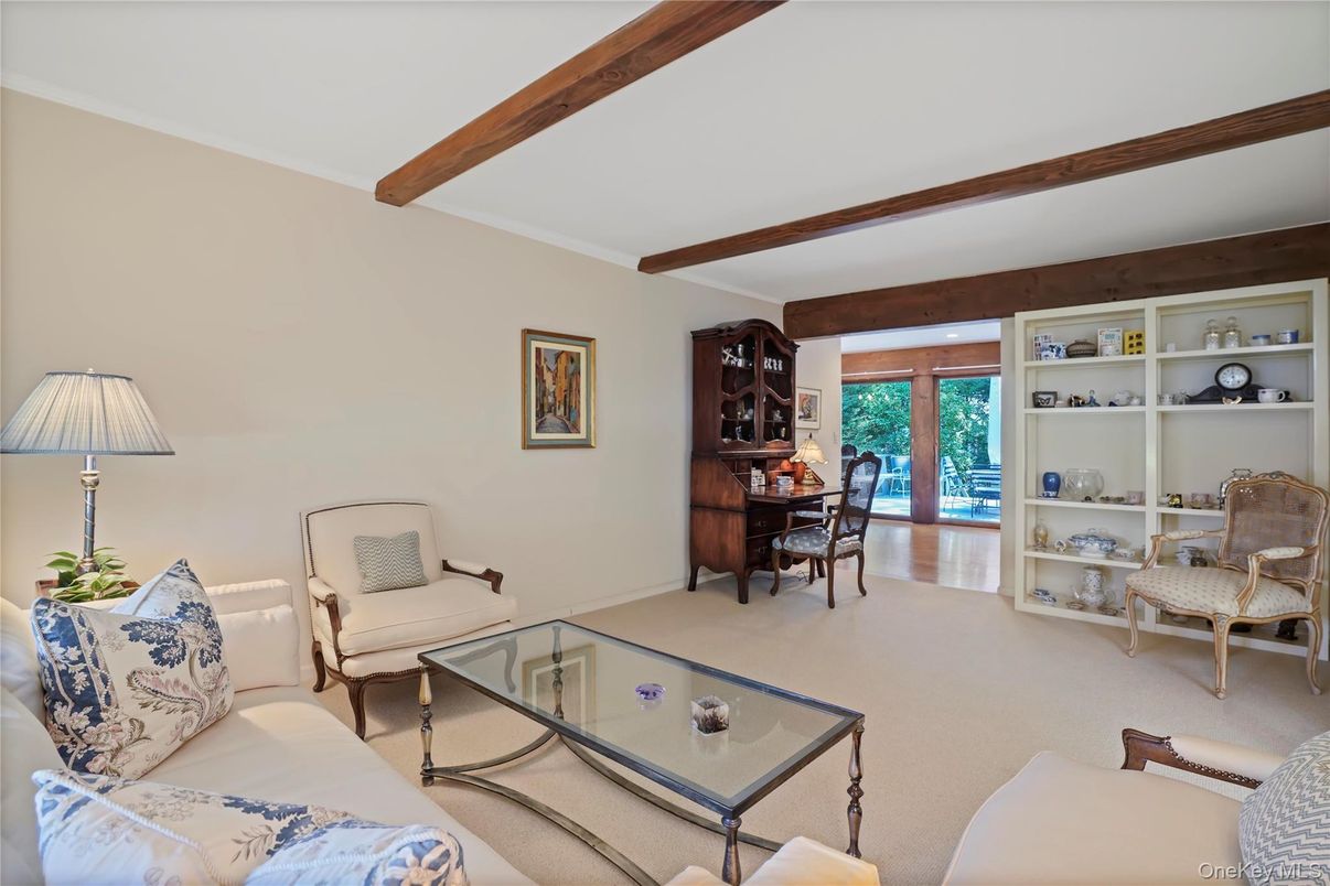 Home Office, Interior, Living room, Recessed Lighting, Wooden Beams