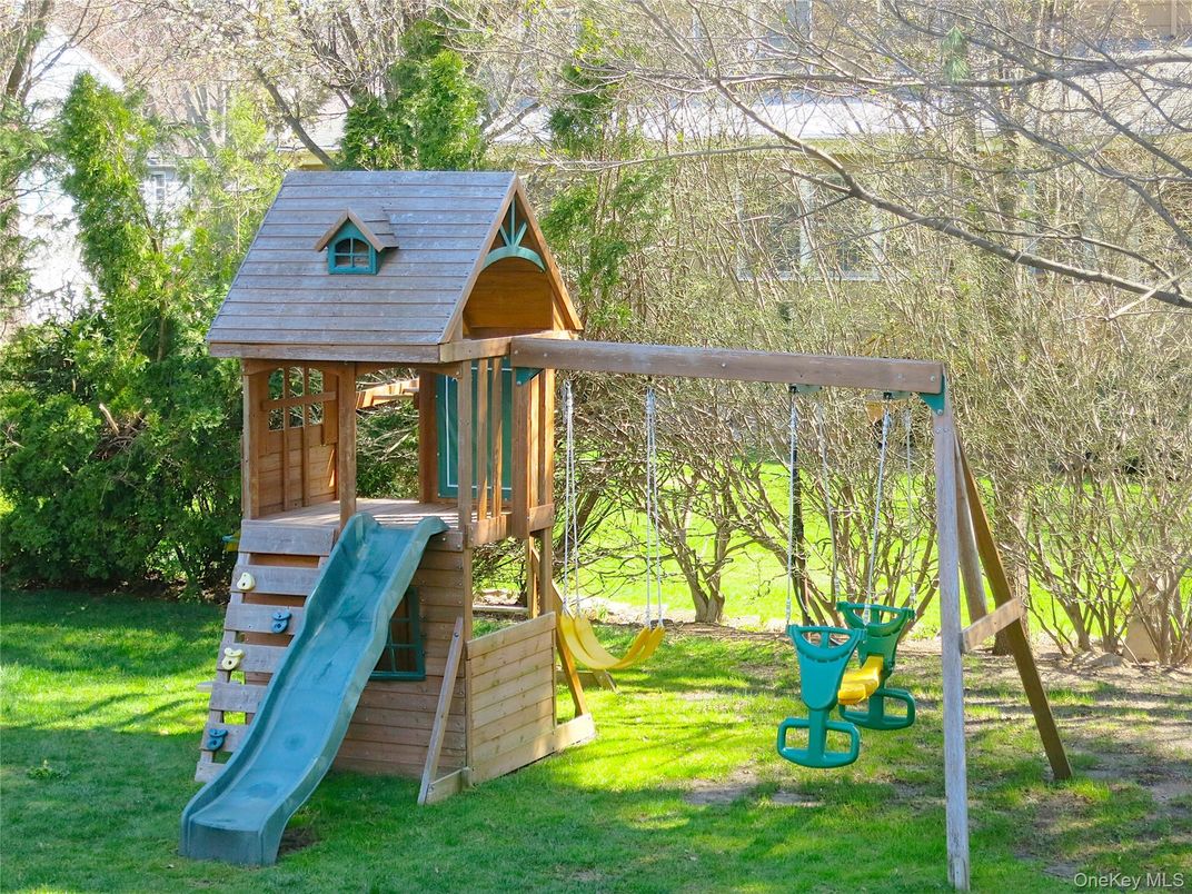 Backyard, Exterior, Playground