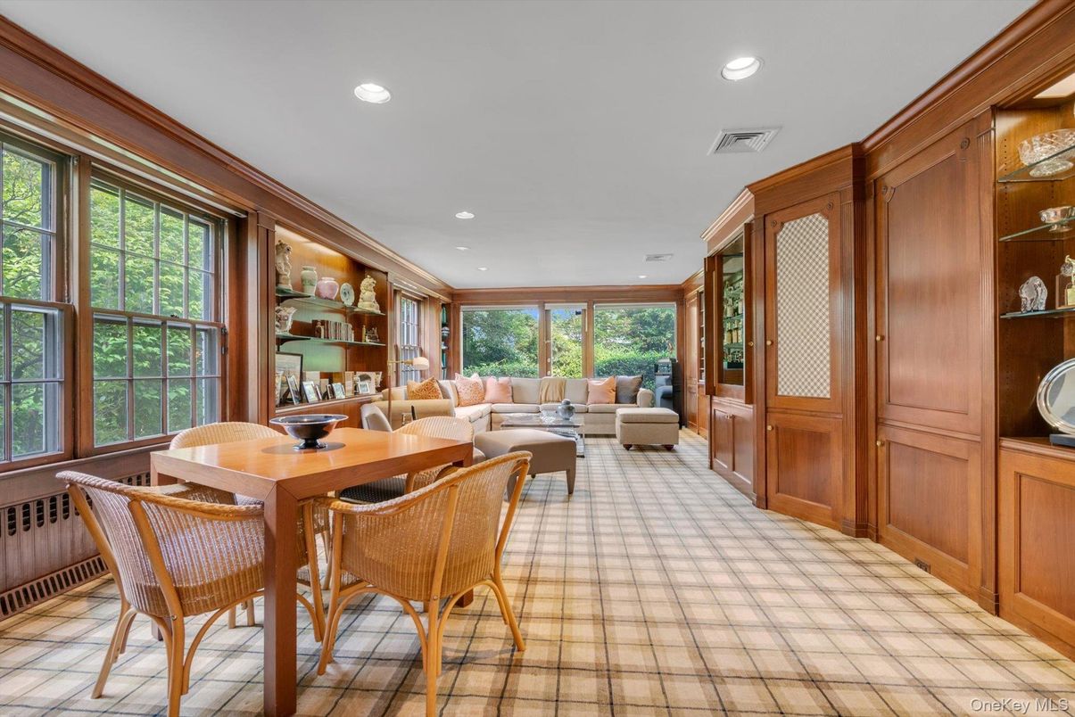 Dining room, Interior, Living room, Recessed Lighting