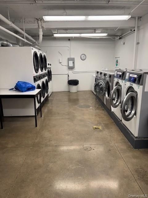 Garage, Interior, Washer