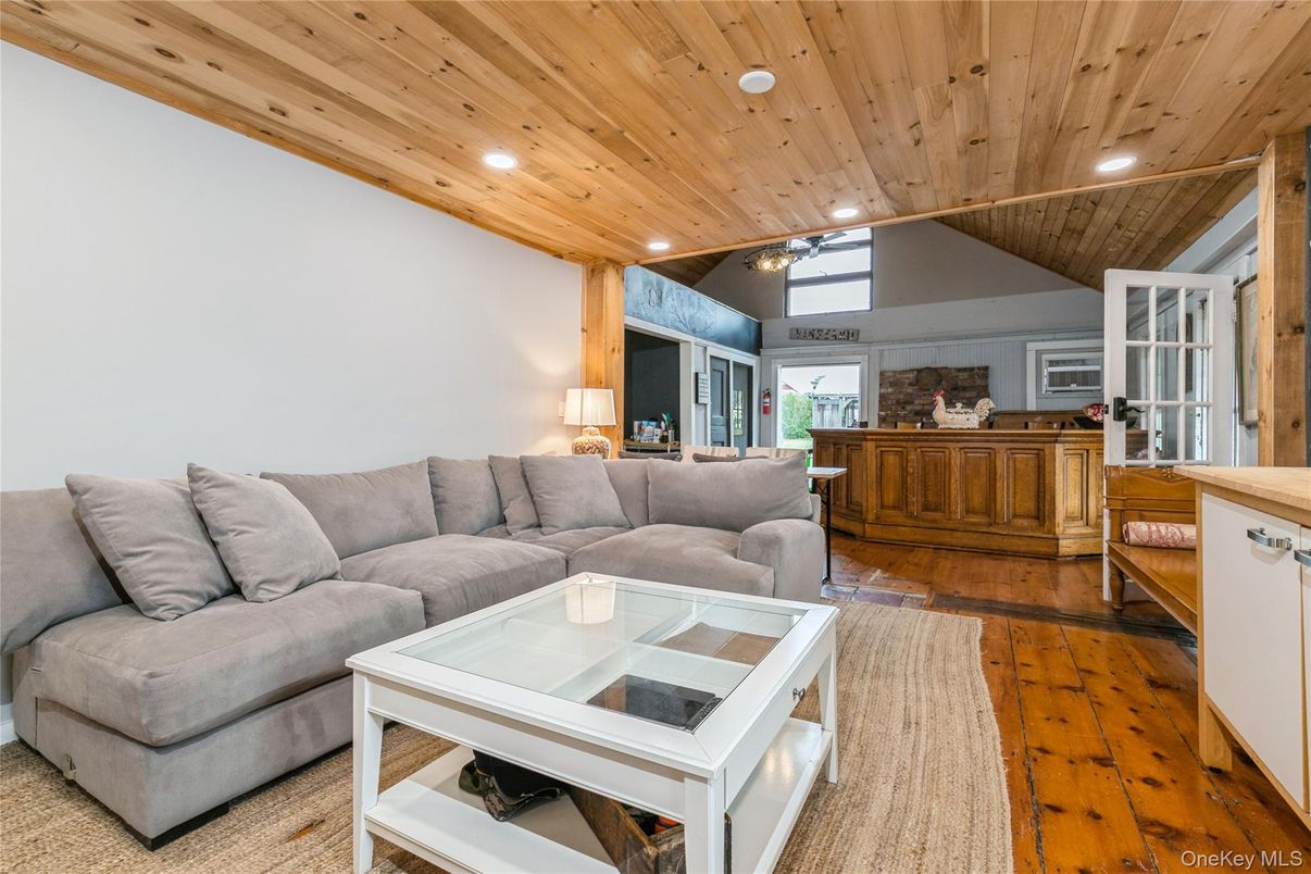 Interior, Living room, Recessed Lighting, Wooden Ceilings, Wood Texture Flooring