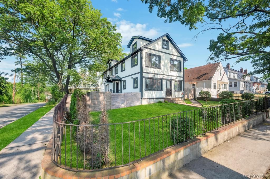 Exterior, Facade, Tudor Revival