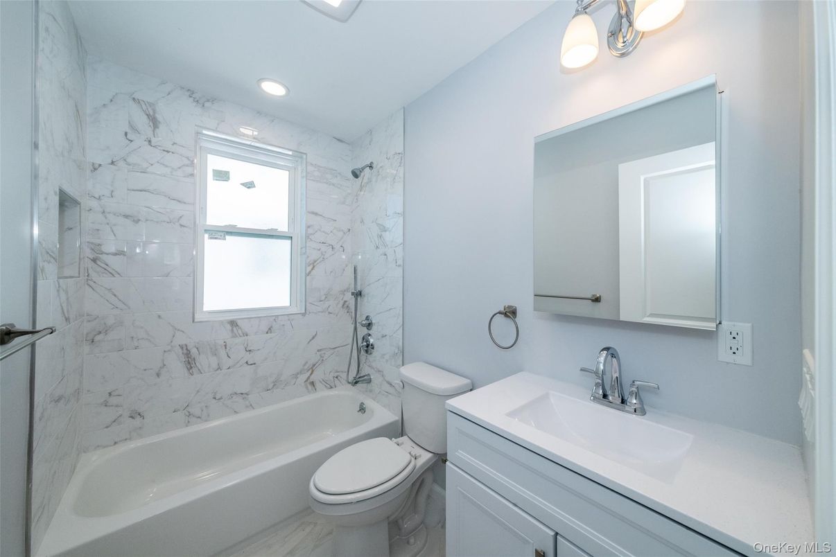 Bathroom, Interior, Marble Walls, Recessed Lighting